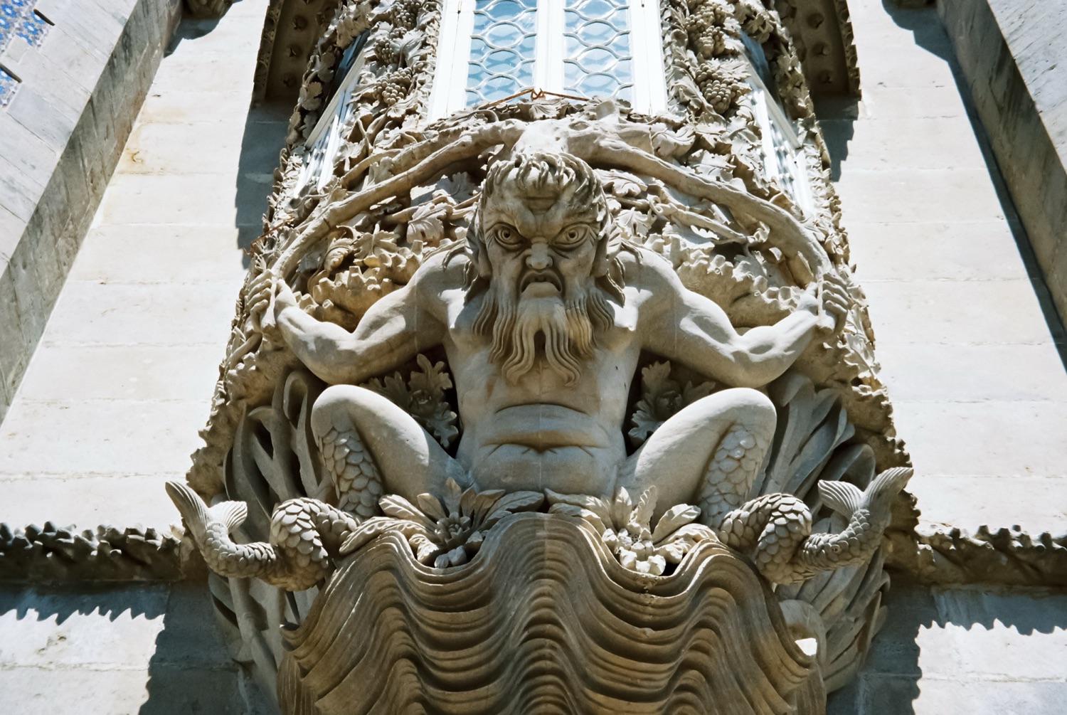 Sea god sculpture, Manueline architecture